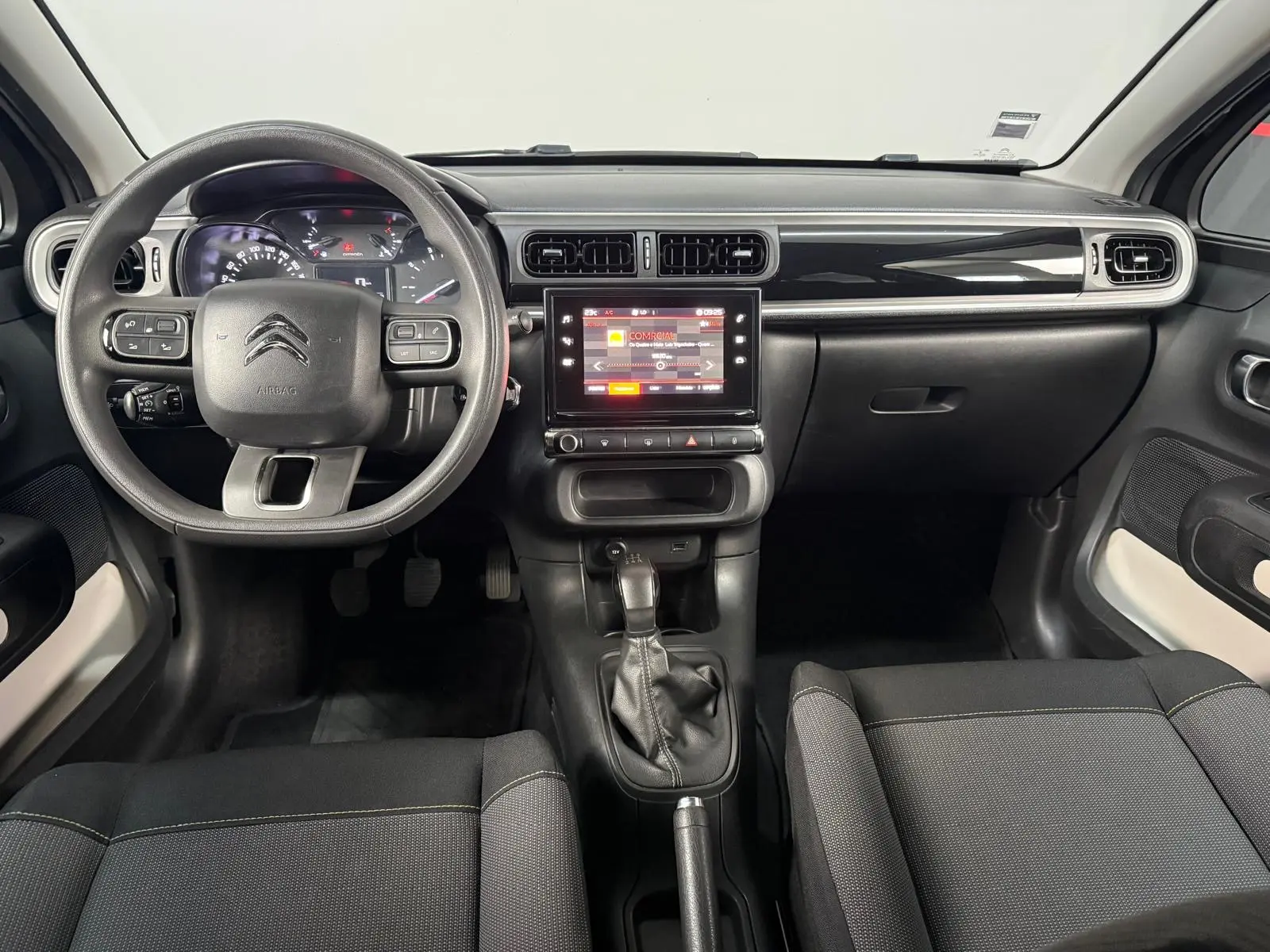 Citroen C3 1.2 PureTech Feel 16