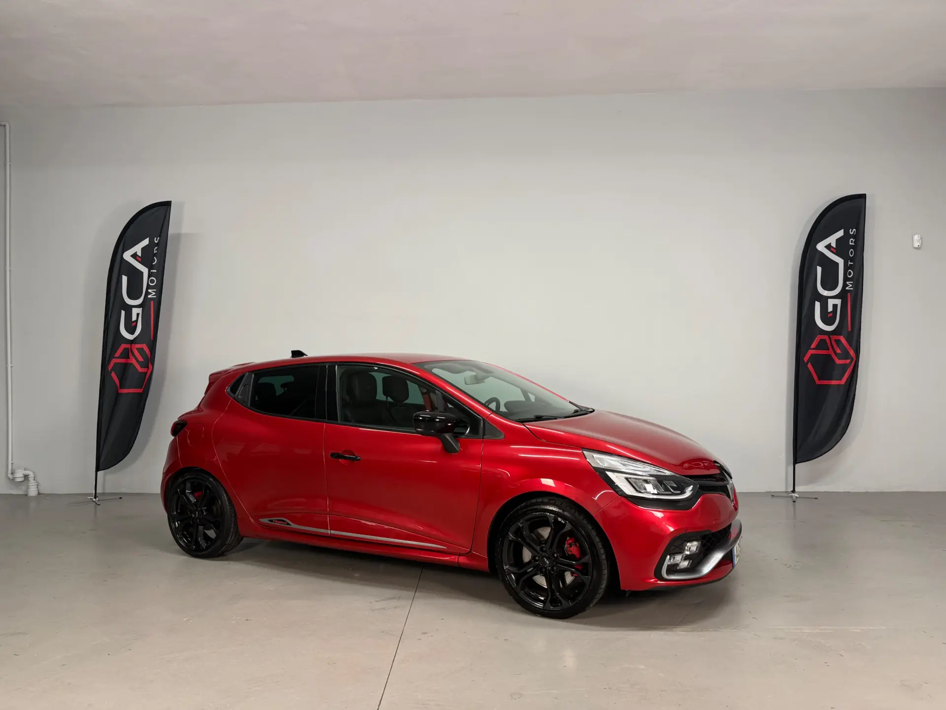Renault Clio 1.6 T RS Trophy EDC 2
