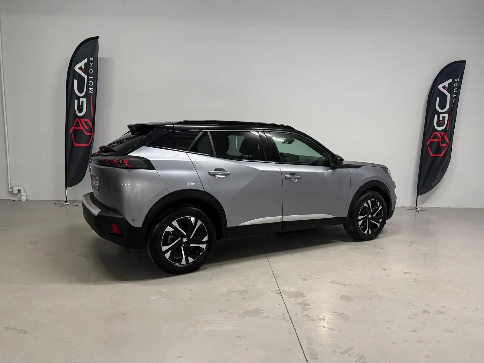 Peugeot 2008 1.2 PureTech GT Line EAT8 3
