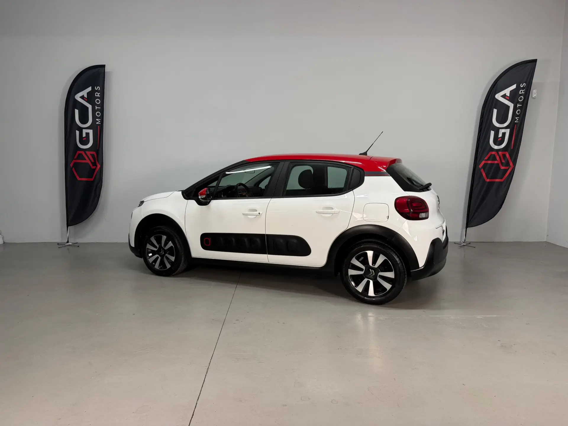 Citroen C3 1.2 PureTech C-Series 4