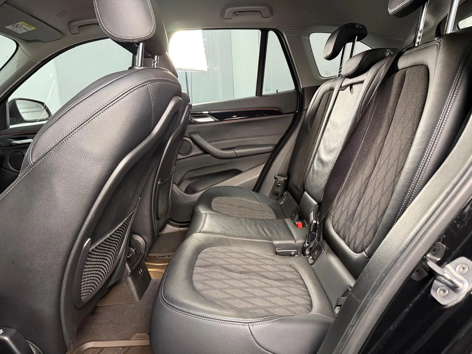 BMW X1 16 d sDrive Auto xLine 18