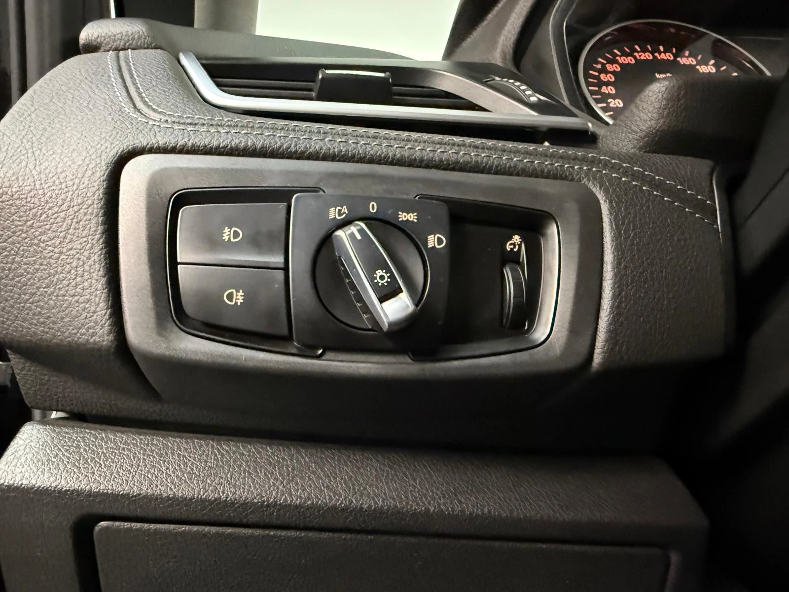 BMW 216 Active Tourer 216d Sport 10
