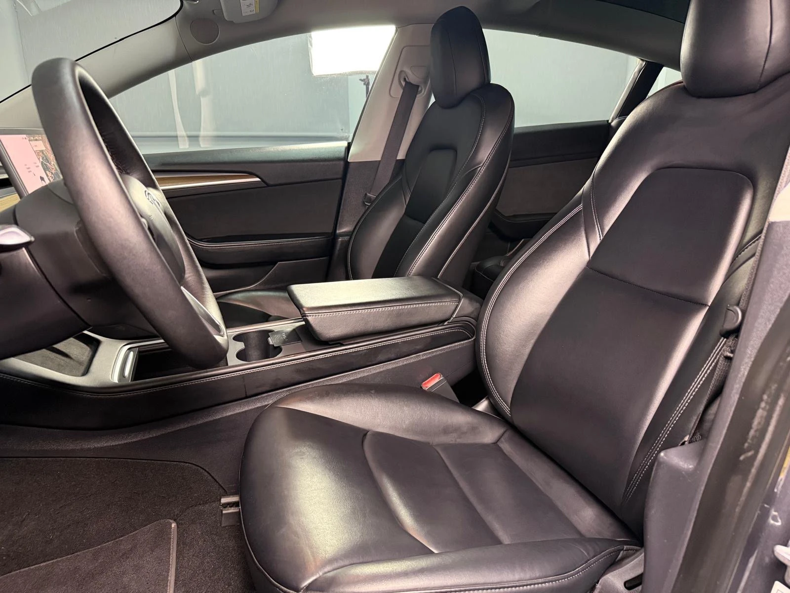 Tesla Model 3 long range tracao integral 12