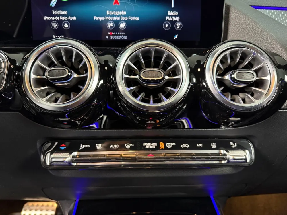 Mercedes-Benz EQA 250 AMG Line 10