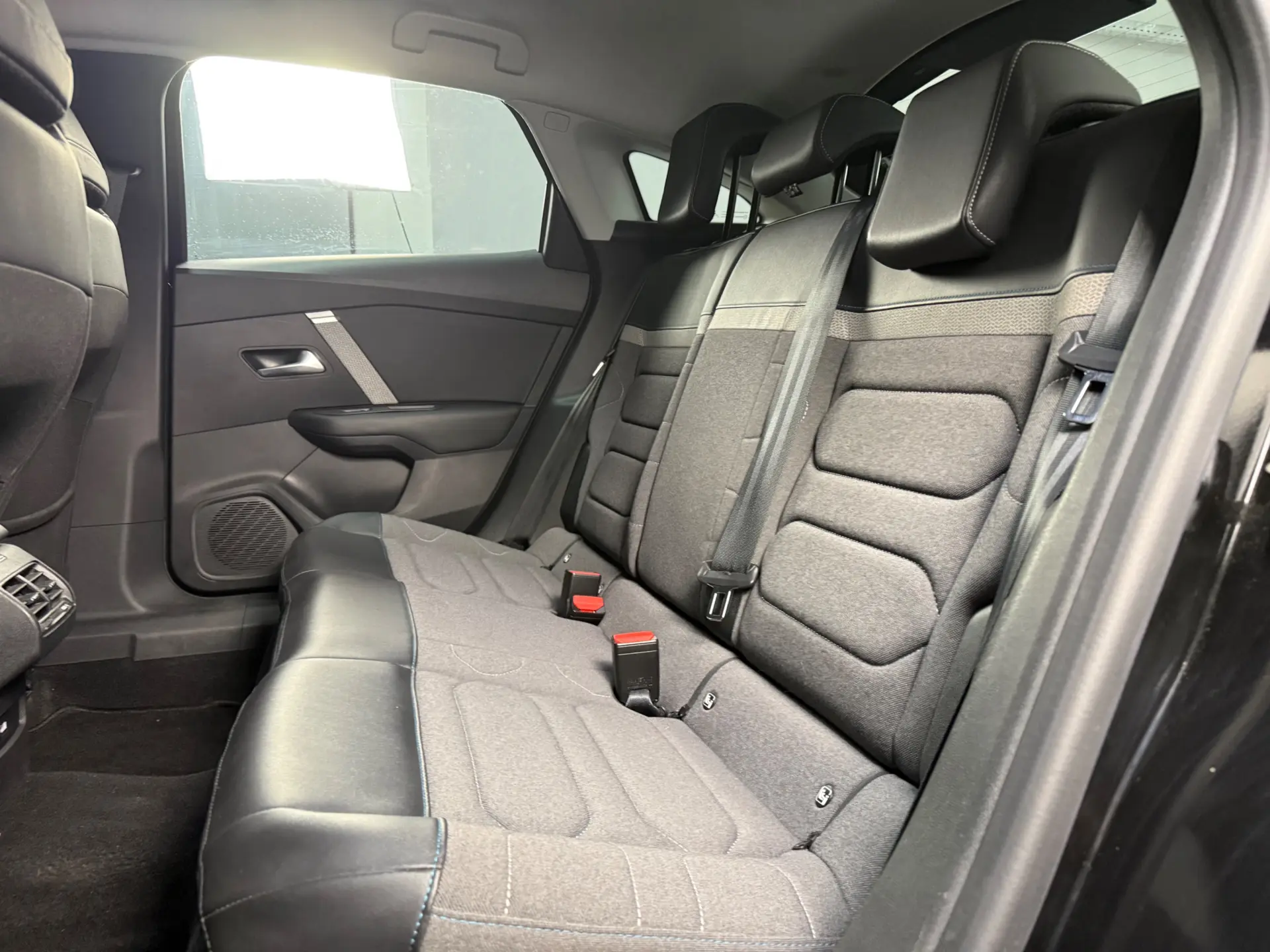 Citroen C4 1.2 PureTech Feel Pack 16