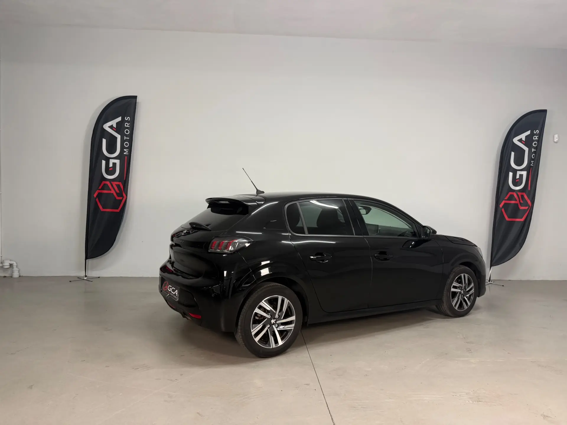 Peugeot 208 1.2 PureTech Allure 4