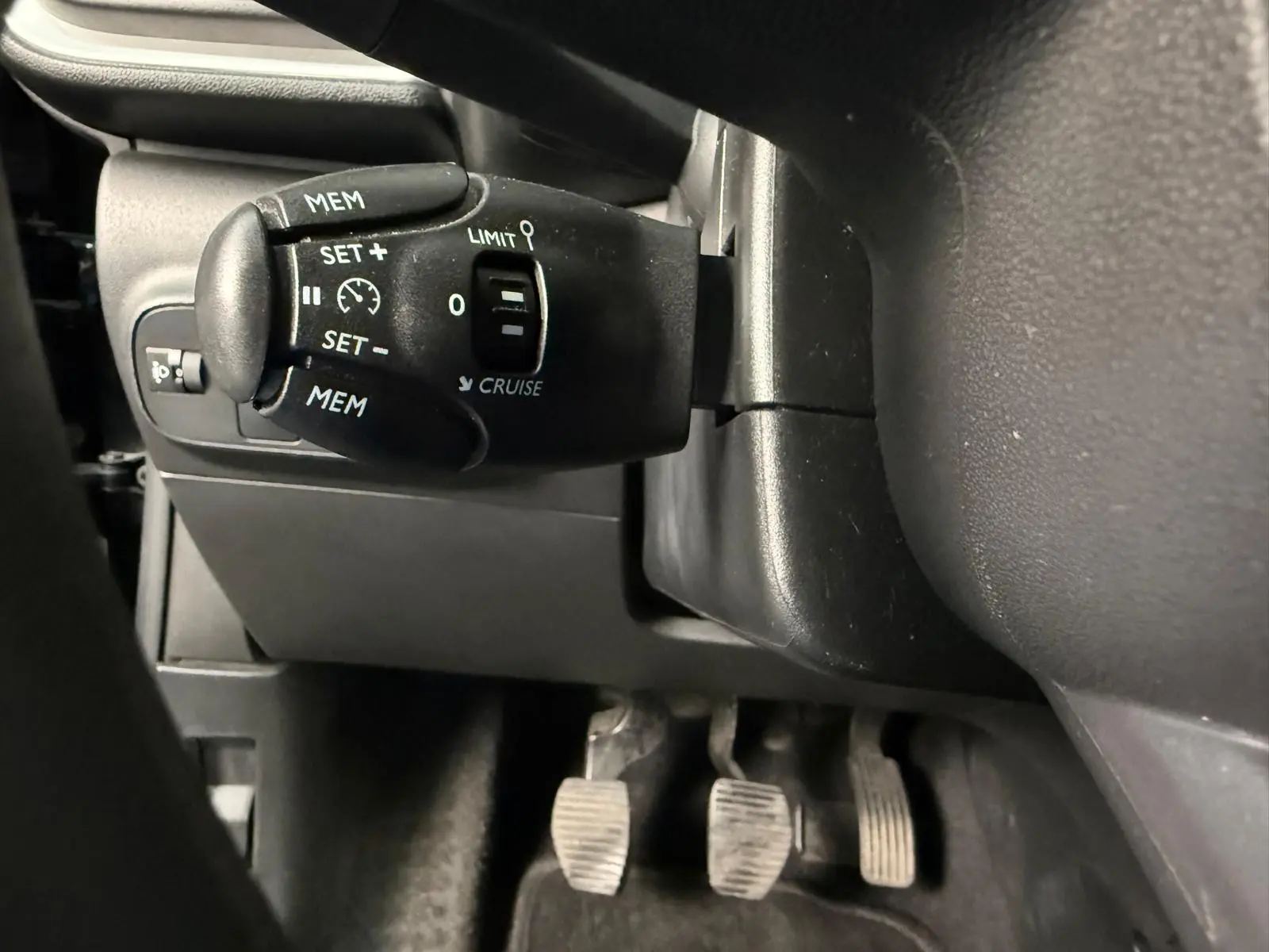 Citroen C3 1.2 PureTech Feel 11
