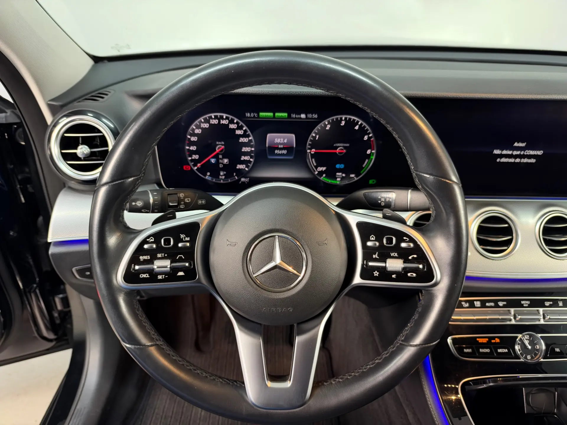 Mercedes-Benz E 300 de 4Matic 9G-TRONIC Avantgarde 5