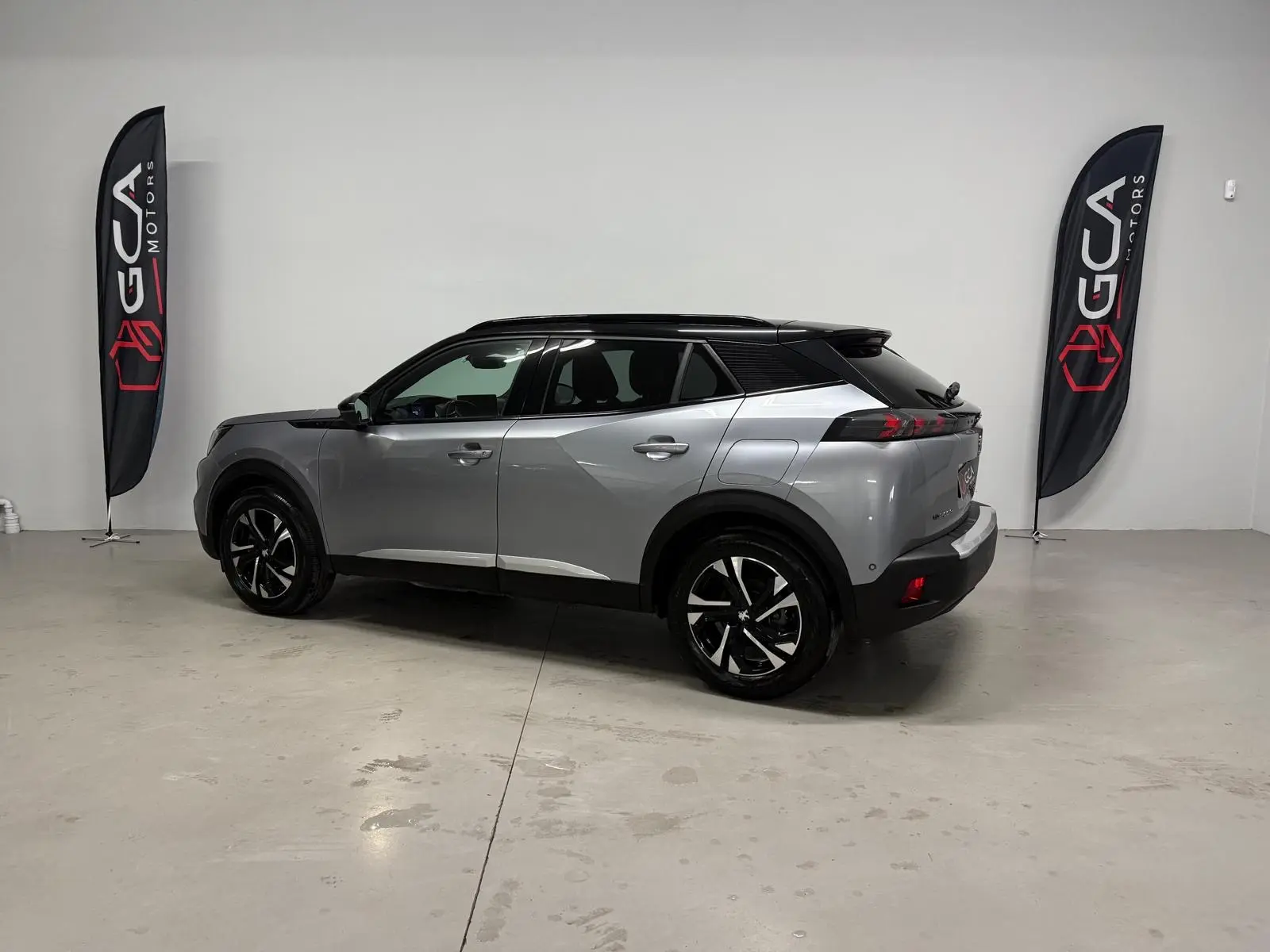 Peugeot 2008 1.2 PureTech GT Line EAT8 4