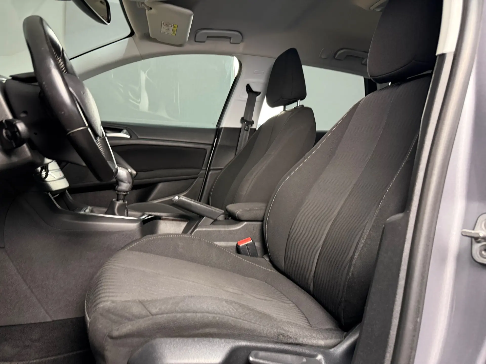 Peugeot 308 SW 1.6 BlueHDi Allure 13