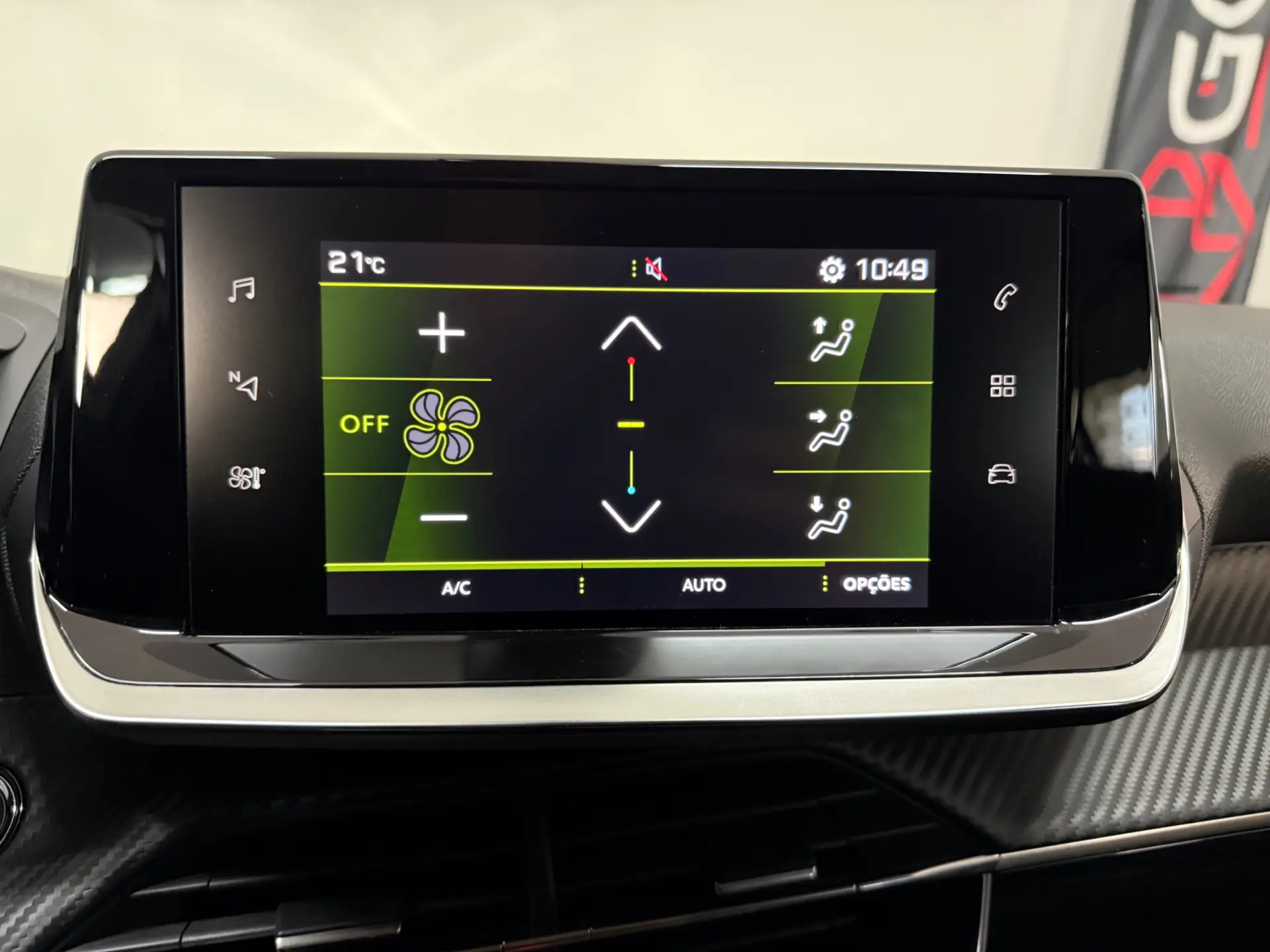 Peugeot 2008 PureTech 130 EAT8 Allure 8