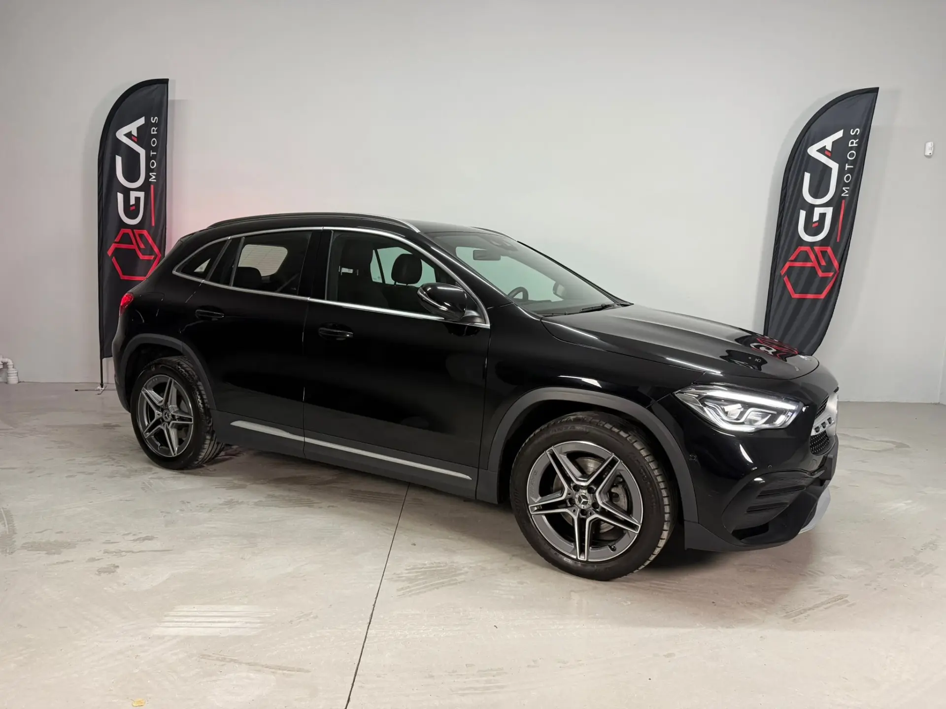 Mercedes-Benz GLA 250 e 8G-DCT AMG Line 2