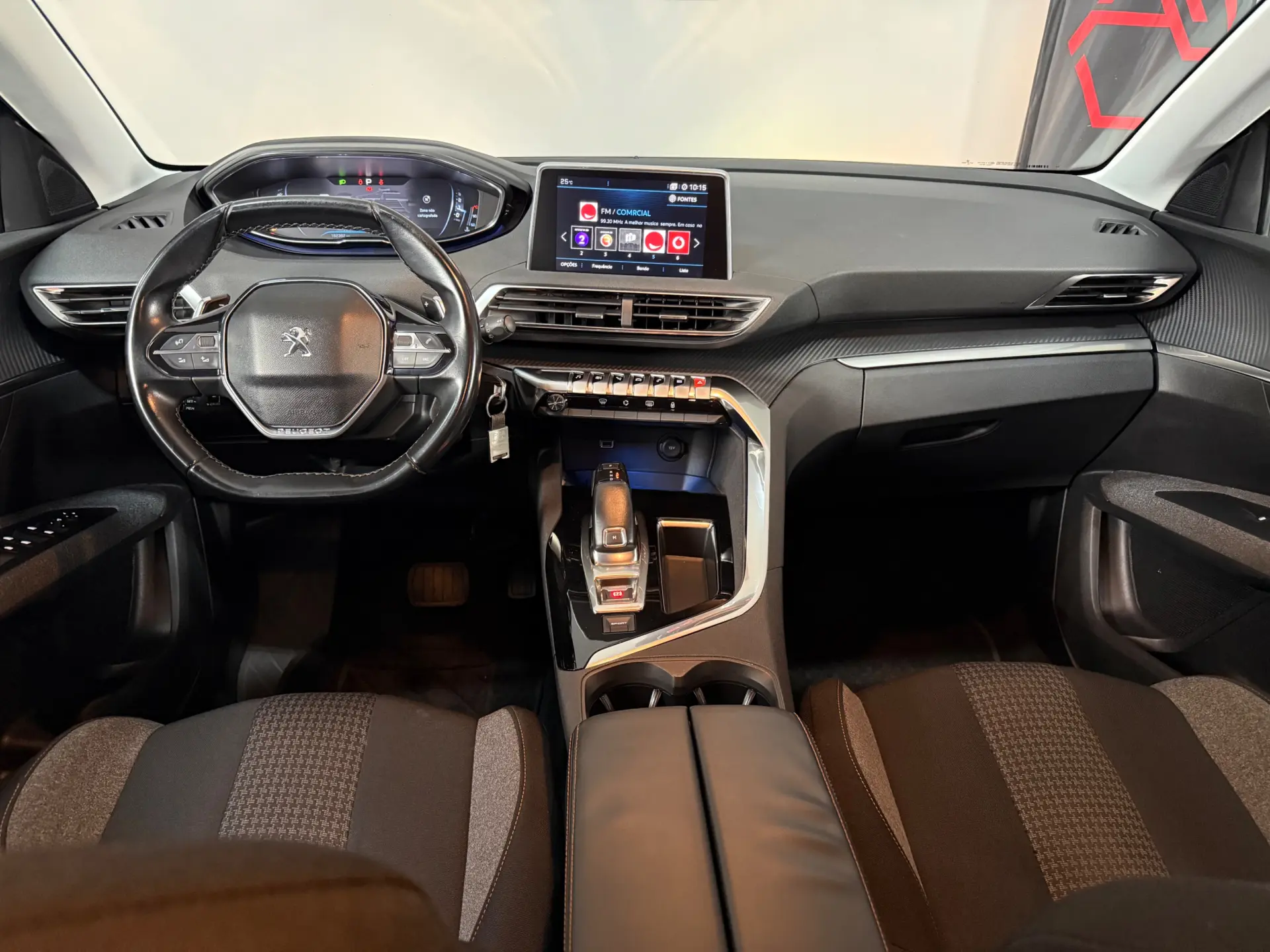Peugeot 5008 BlueHDI 130 EAT8 Active Business-Pack 15