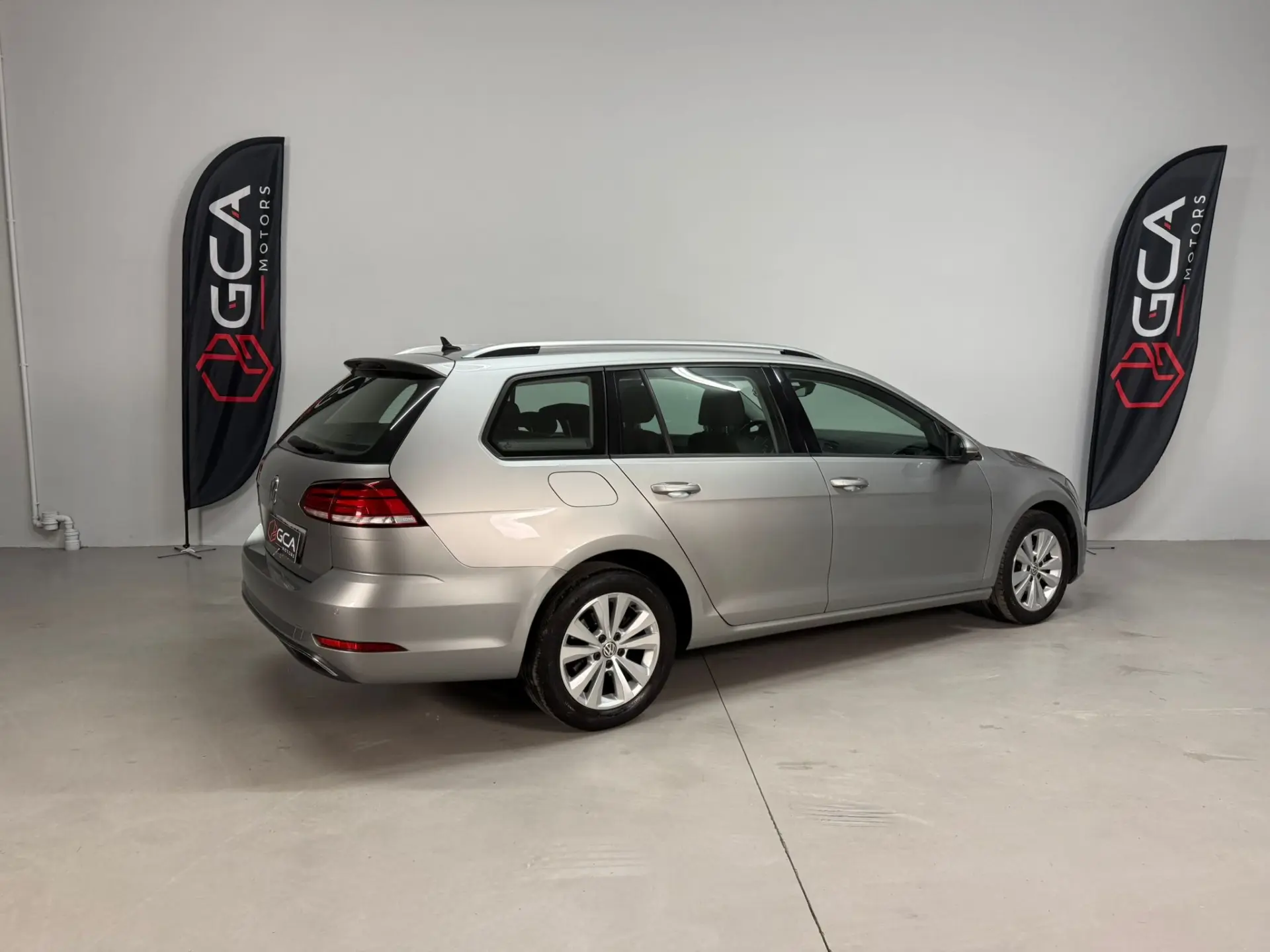 Volkswagen Golf Variant 1.6 TDi Confortline 4