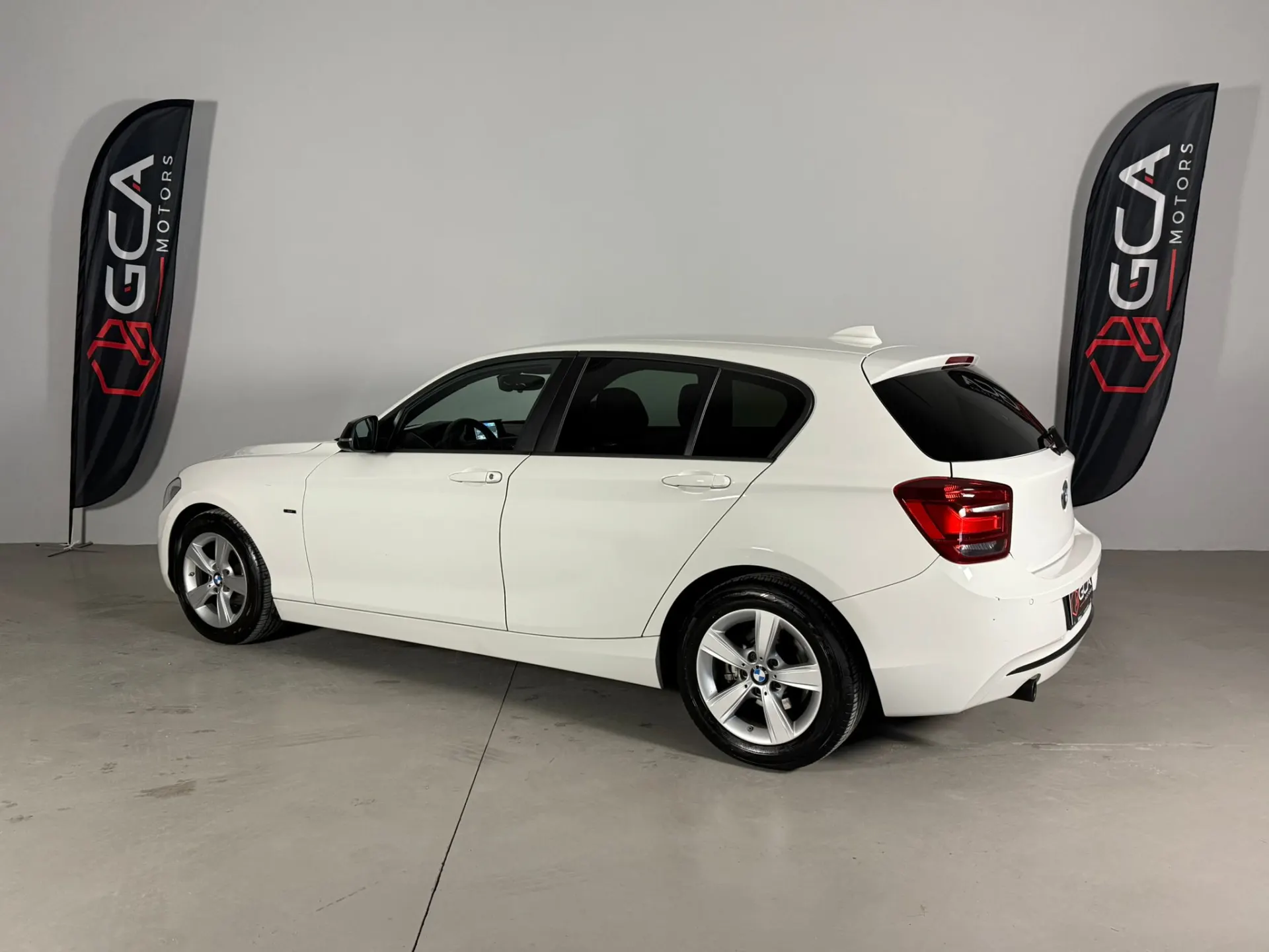 BMW 116 d EDynamics Line Sport 4