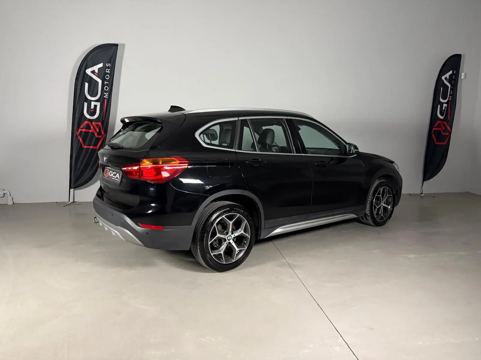 BMW X1 16 d sDrive Auto xLine 3