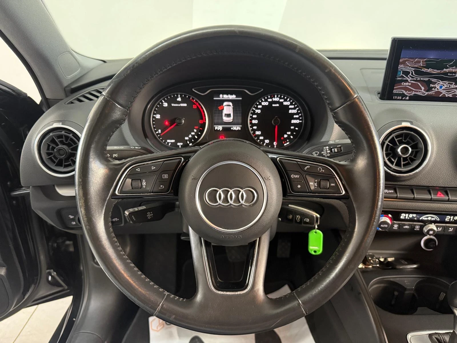 Audi A3 Limousine A3 1.6 Sport Stronic TDI 6