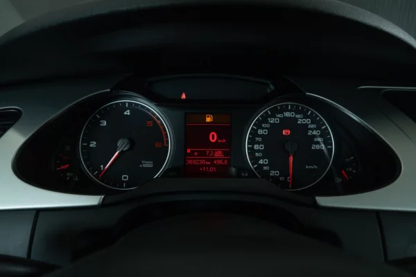 Audi A4 2.0 TDI Exclusive 15