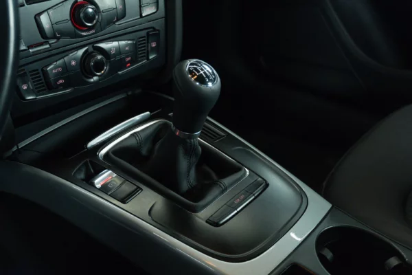 Audi A4 2.0 TDI Exclusive 16