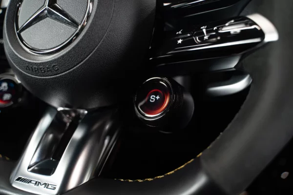 Mercedes-Benz A 45 AMG S 4Matic+ 26