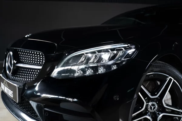 Mercedes-Benz C 300 e AMG Line 6