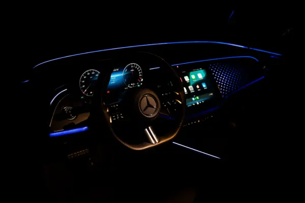 Mercedes-Benz E 300 e Station 60