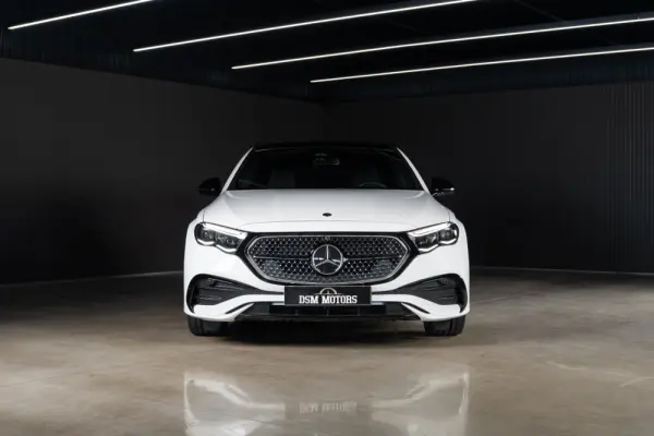 Mercedes-Benz E 300 de 4Matic AMG Line 3