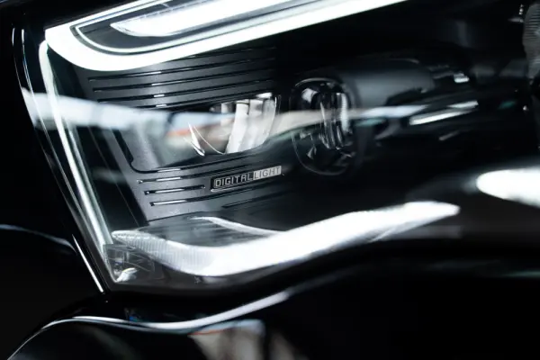 Mercedes-Benz E 300 e Station 7