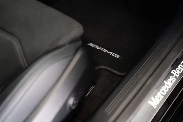Mercedes-Benz E 300 e Station 46