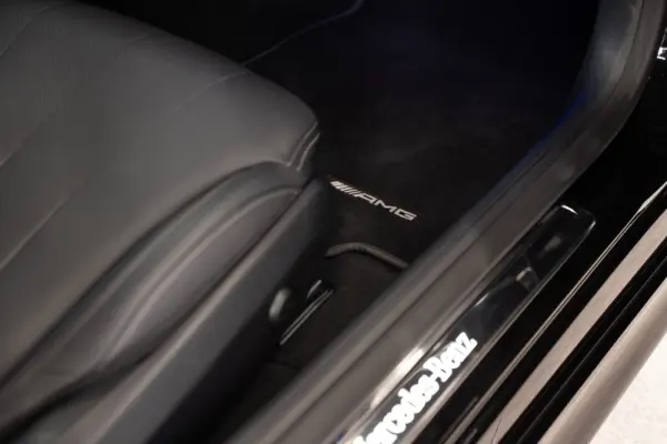 Mercedes-Benz CLE 300 e 9G-TRONIC Edition AMG Line 46