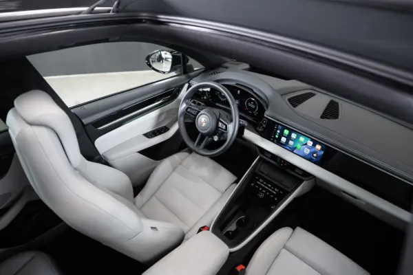 Porsche Macan Electric 2