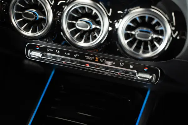 Mercedes-Benz GLA 250 e AMG Line 40
