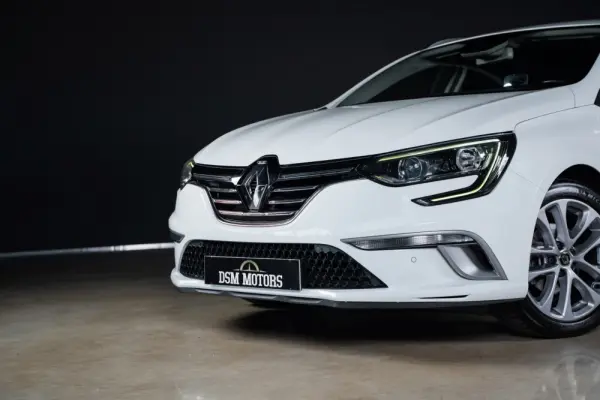 Renault Mégane Sport Tourer 1.5 Blue dCi GT Line 6