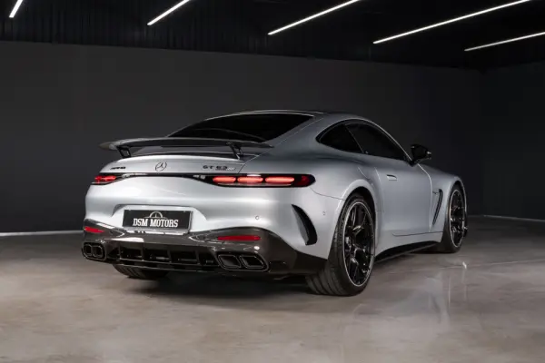 Mercedes-Benz AMG GT 63 PRO 4MATIC+ Speedshift.MCT 9G 4