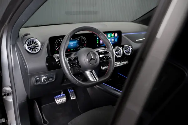 Mercedes-Benz GLA 250 e AMG Line 20