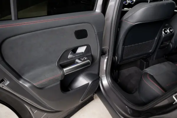 Mercedes-Benz GLA 250 e AMG Line 45