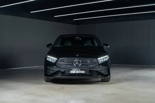 Mercedes-Benz A 250 e 8G-DCT AMG Line 3