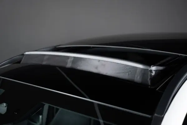 Mercedes-Benz E 300 de 4Matic AMG Line 12