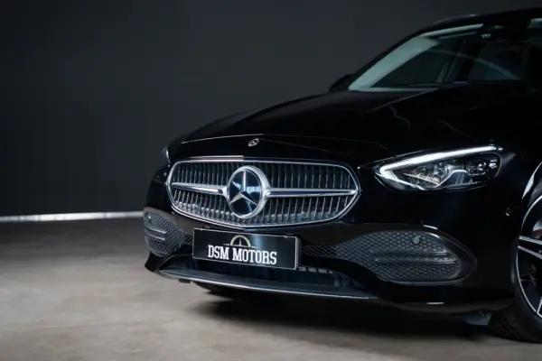 Mercedes-Benz C 220 Station d 9G-TRONIC Avantgarde 6