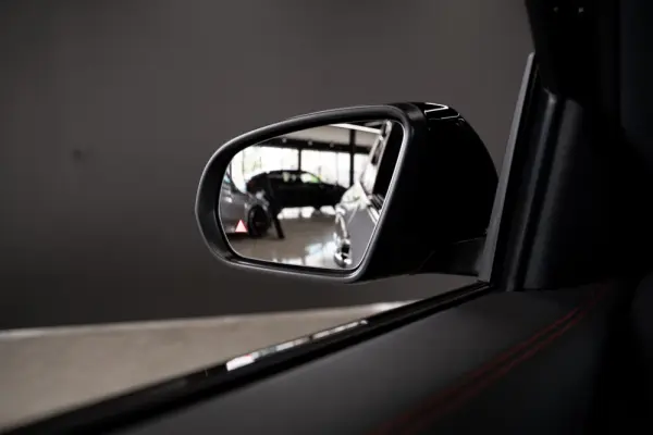 Mercedes-Benz GLA 250 e AMG Line 48