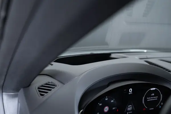Porsche Macan Electric 24