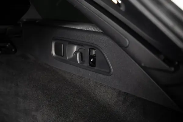 Mercedes-Benz E 300 de 4Matic AMG Line 55