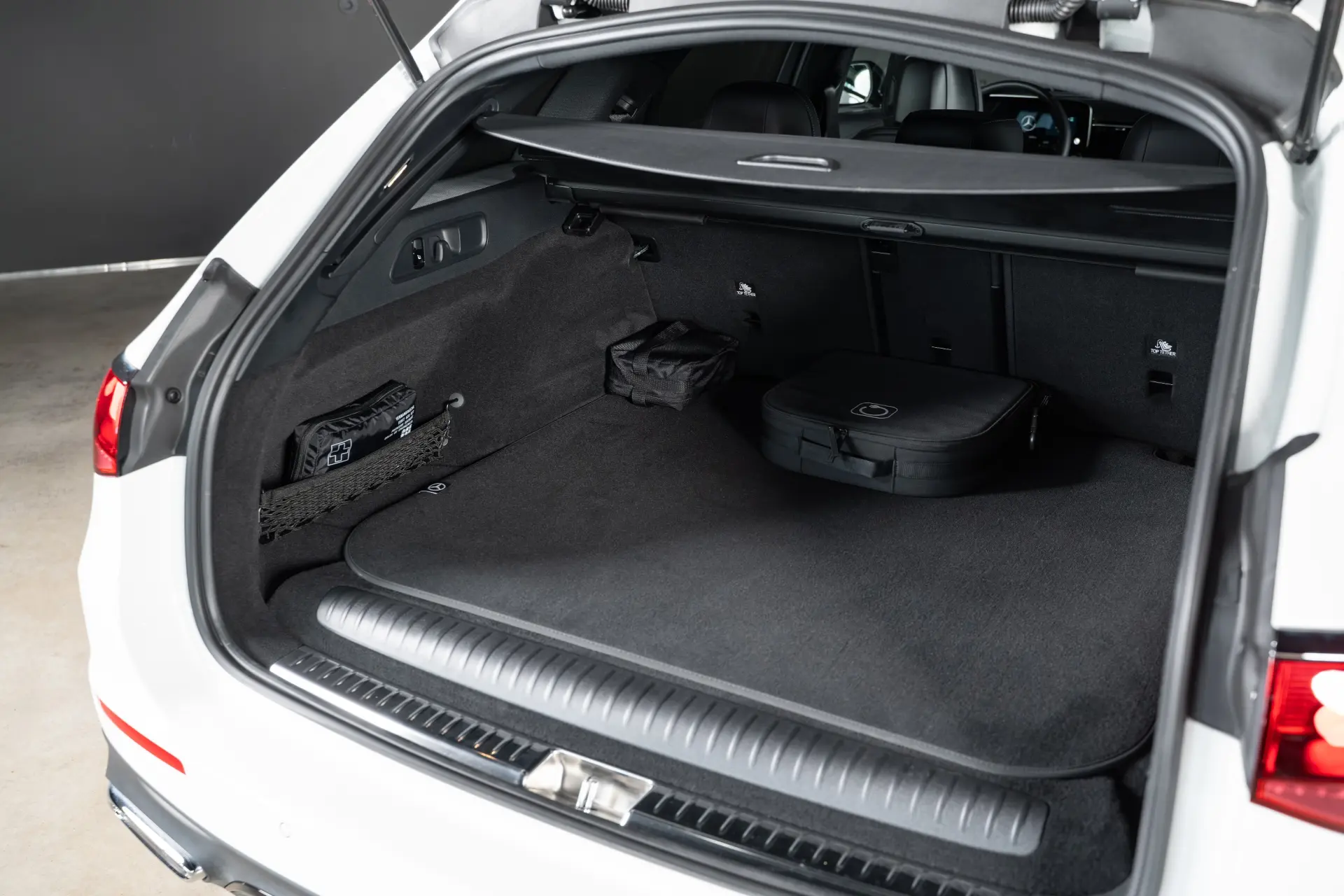 Mercedes-Benz E 300 de 4Matic AMG Line 54