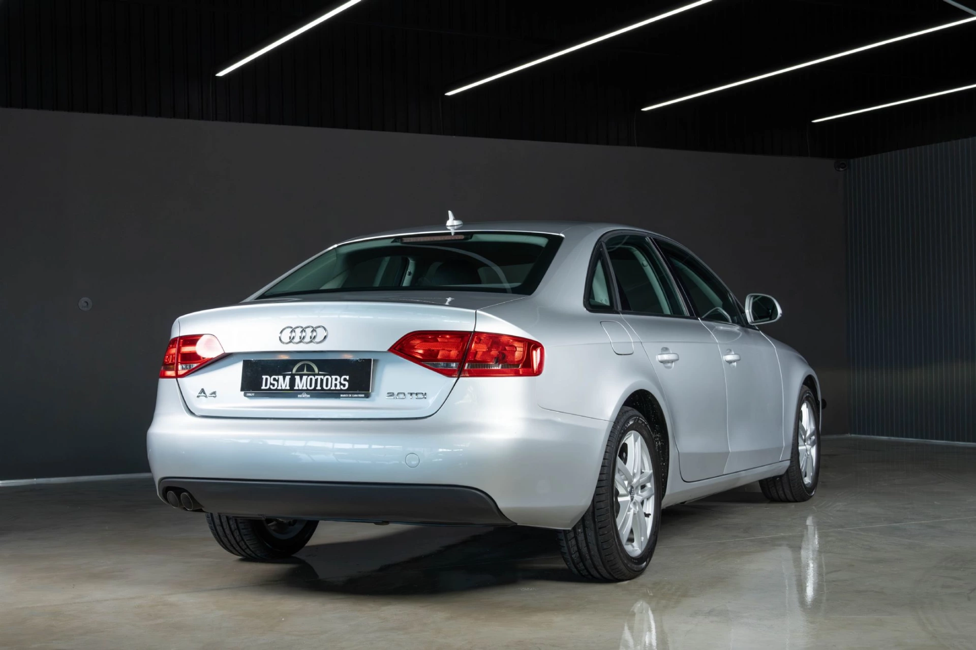 Audi A4 2.0 TDI Exclusive 3