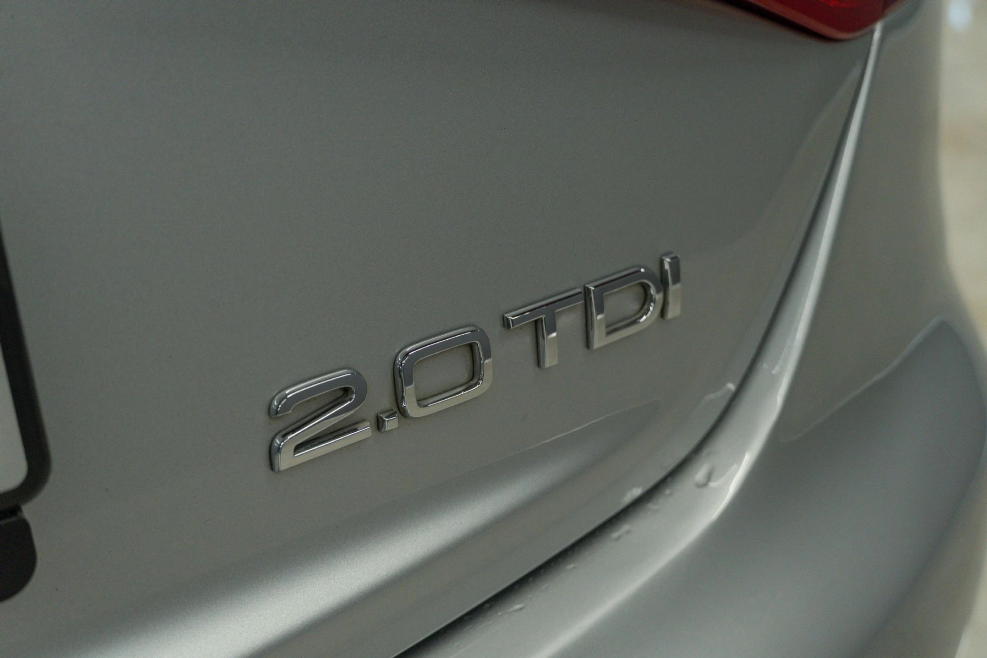 Audi A4 2.0 TDI Exclusive 8