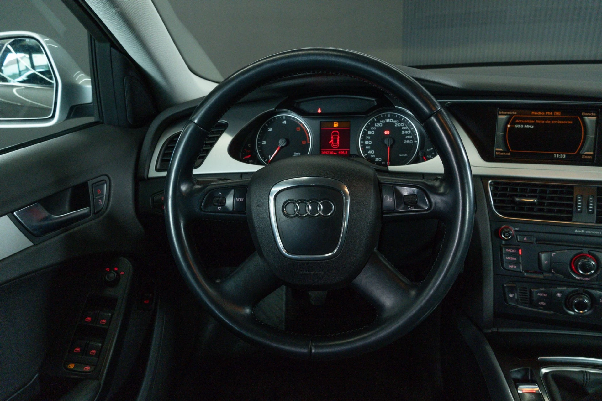 Audi A4 2.0 TDI Exclusive 11