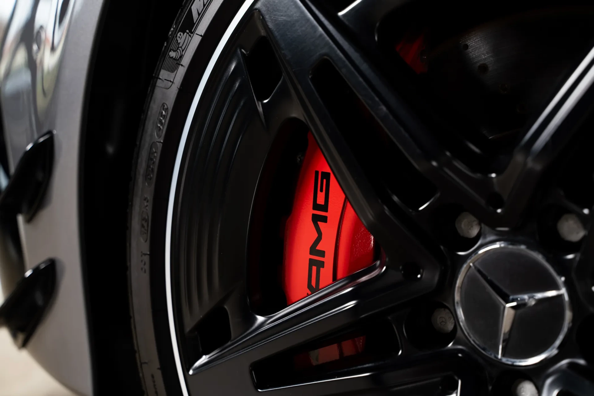 Mercedes-Benz A 45 AMG S 4Matic+ 10