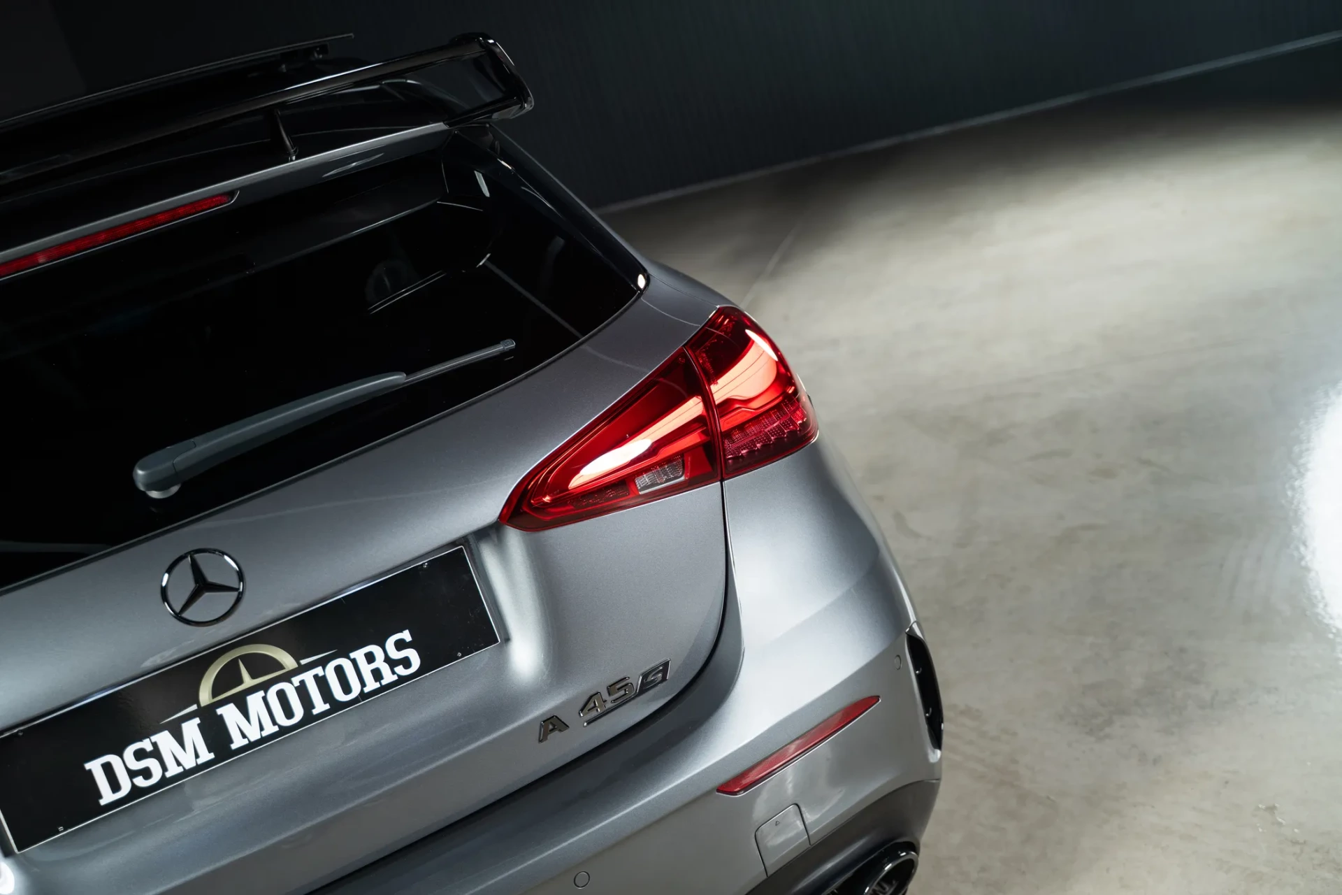 Mercedes-Benz A 45 AMG S 4Matic+ 14
