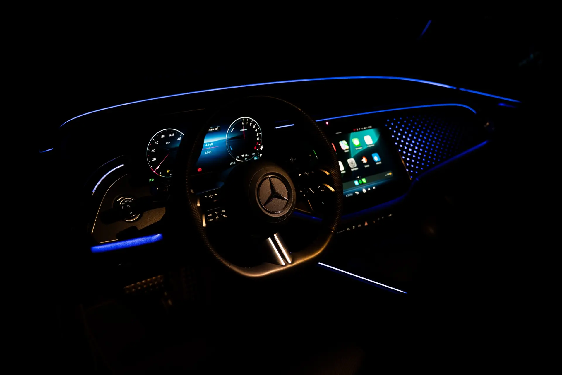 Mercedes-Benz E 300 e Station 60