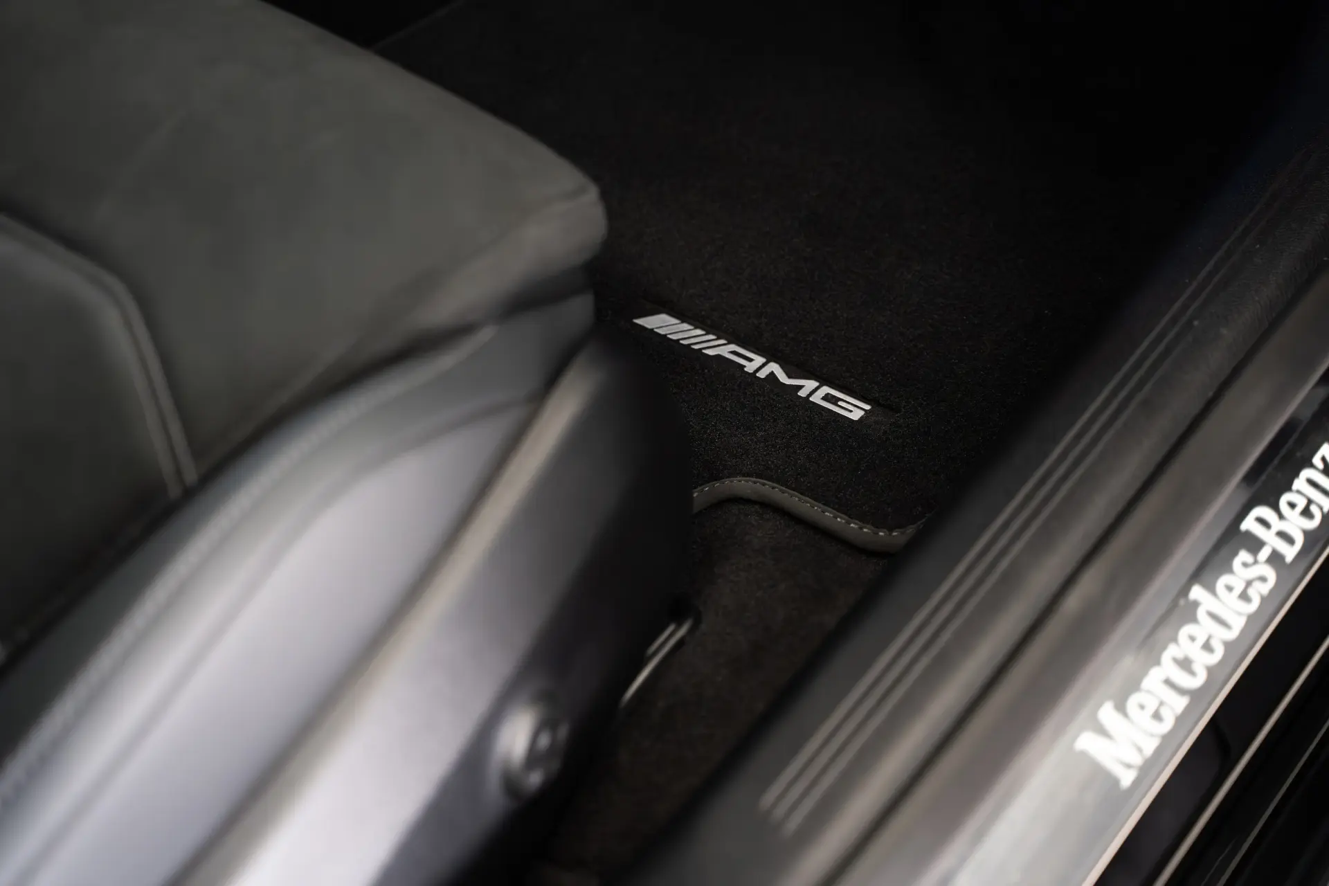 Mercedes-Benz E 300 e Station 46